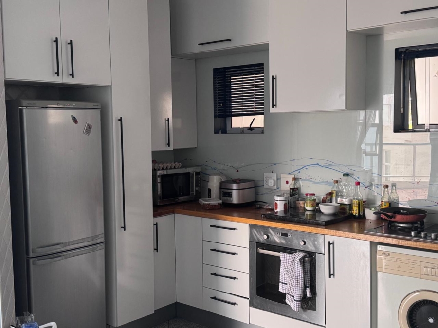 2 Bedroom Property for Sale in Summerstrand Eastern Cape